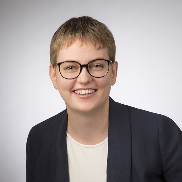 Julia Lindner Ner